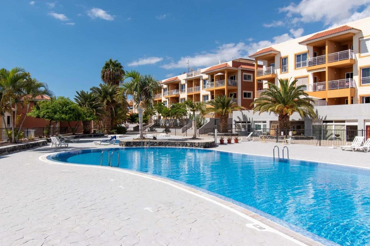 Sunset - 2 Bedroom Apartment Адехе Экстерьер фото